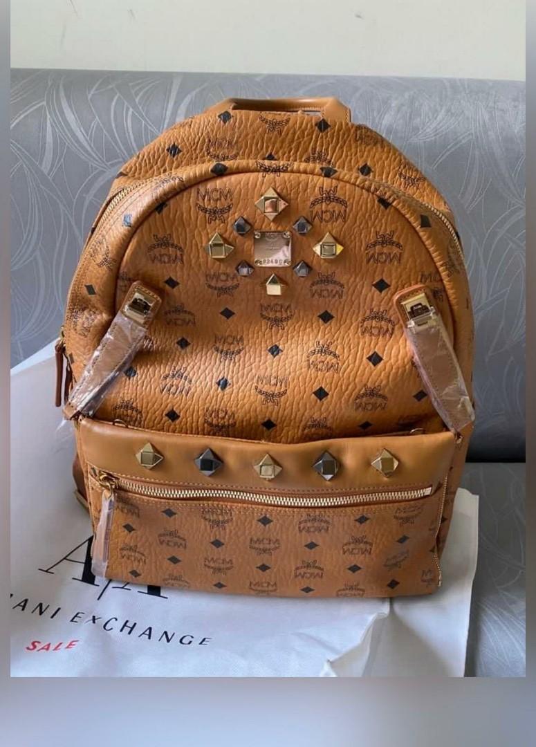 Mcm dual outlet stark backpack medium