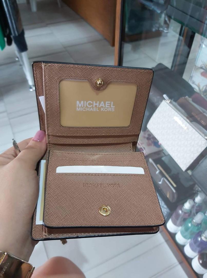 Michael kors jet hotsell set snap billfold small
