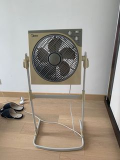 （分類：）位於 。 由 yoyolws 提交（商品編號 1049543183，圖片 1）。簡介： 。