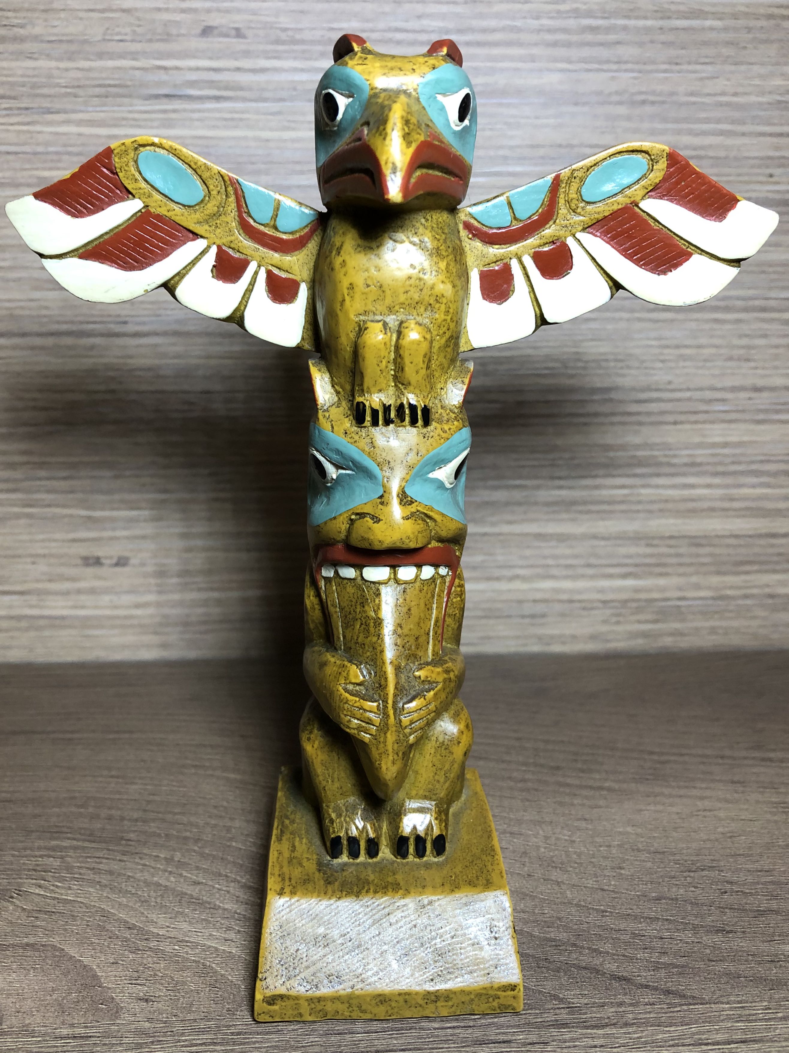 Native American Souvenirs Totem Pole Collectibles Animal Totem Pole ...