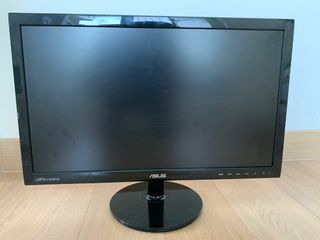 （分類：）位於 。 由 youngdolphin.0151de 提交（商品編號 1049596356，圖片 1）。簡介： 。