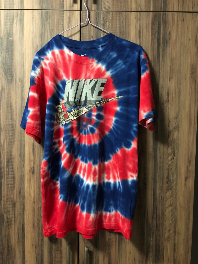 Nike tie dye t shirt