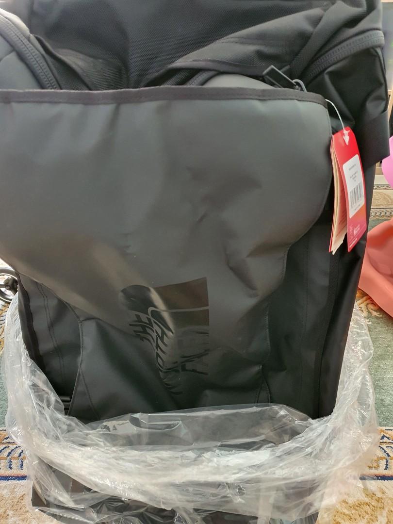 North Face rolling thunder 30 luggage 80L, Travel, Travel Essentials