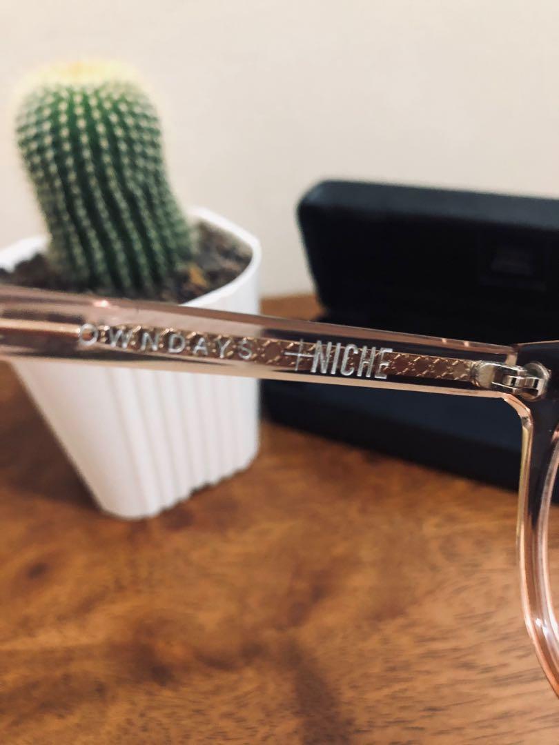 Owndays Reading Glasses, Women's Fashion, Watches & Accessories