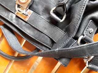 (Category: ) located in . Submitted by mayvillas (Listing ID 1049590196, Image 1). Description: .