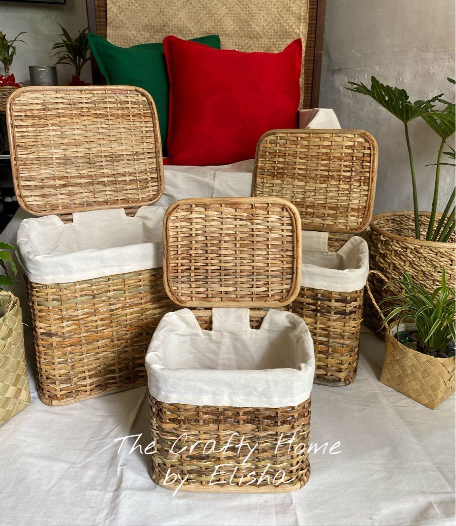 RATTAN STORAGE WITH CLOTH LINING (Category: Storage Boxes & Baskets) located in Marikina City. Submitted by thecraftyhomebyelisha (Listing ID 1049593748, Image 3). Description: Rattan Storage with cloth lining ❤️ Storage basket 1350/set (w/ cloth lining) LxWxH (based in inches) Small 10x8x8 - 350 Medium 12x10x10 - 450 Large 14x12x12 - 550 This may be purchase by set and can also be sold per piece 😊 Actual pictures posted 👍 ✅Shipping fee c/o buy