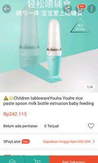 spoon food feeder