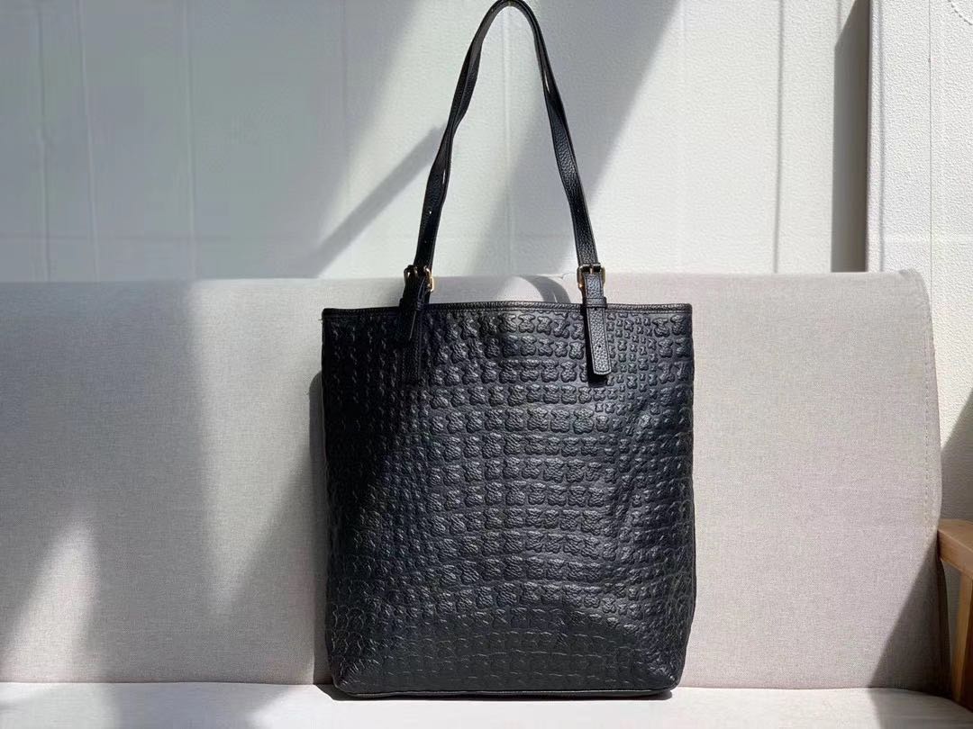 Tous tote clearance