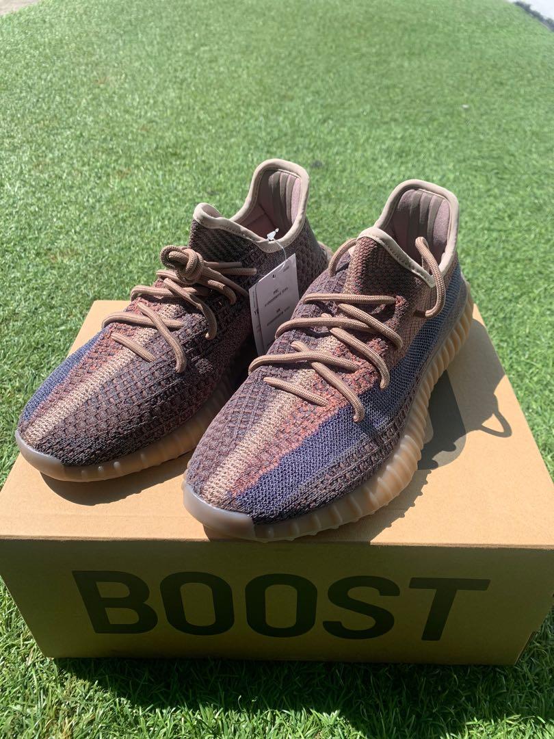 yeezy 350 fade v2