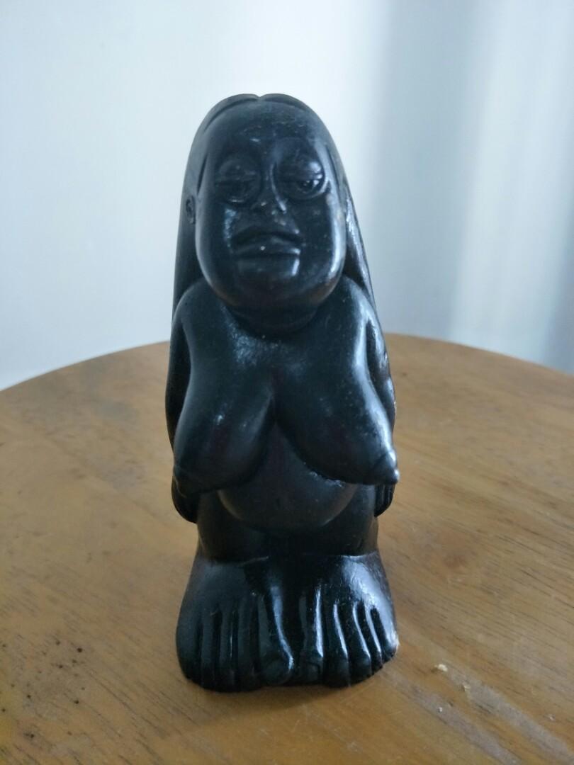 Vintage Goddess of Fertility Hawaiian Lava Tiki Statue 1979, Furniture