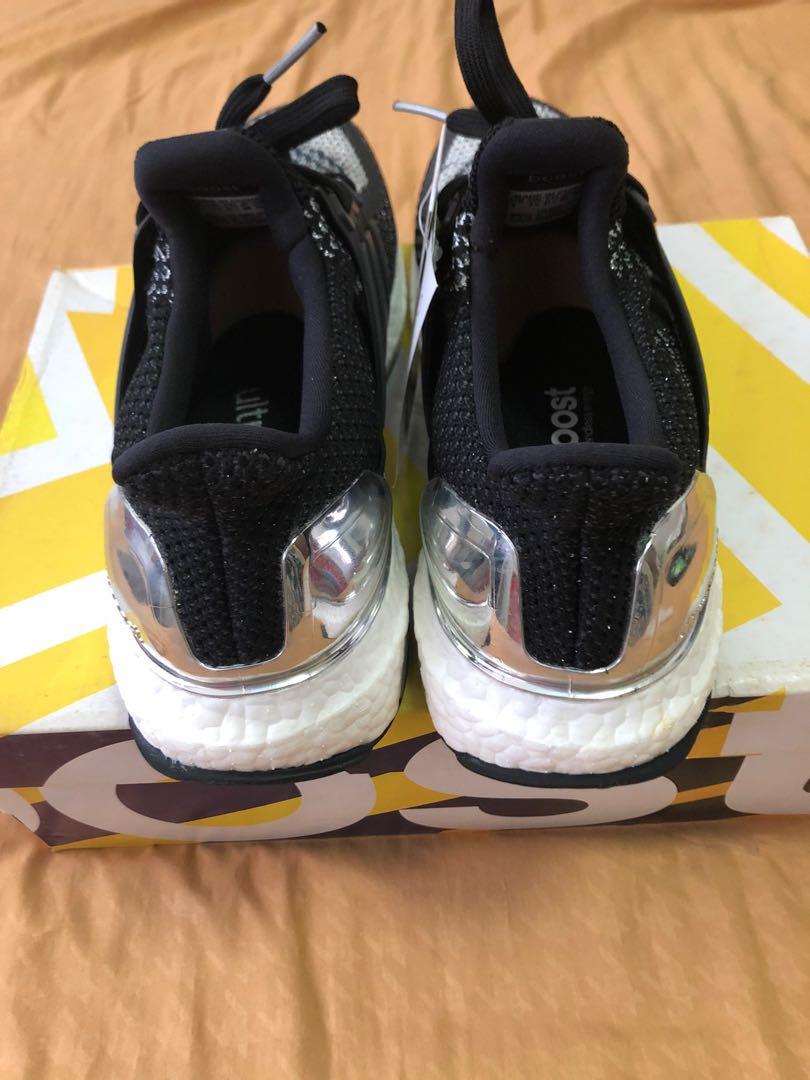 adidas gazelle silver green womens adidas Ultraboost 5X Running Shoes