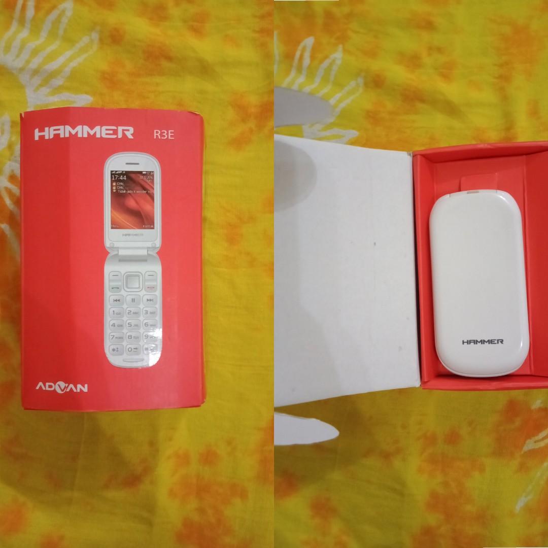 Advan Hammer R1 ADVAN HAMMER R3E Flip Putih, Telepon Seluler & Tablet, Ponsel Android ...
