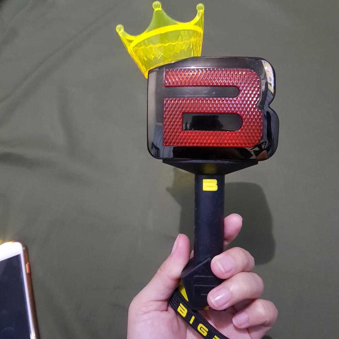 BIGBANG JAPAN LIGHTSTICK (Category: K-Wave Merchandise) located in Caloocan City. Submitted by stf__ (Listing ID 1049793944, Image 3). Description: [WTS/LFB] BIGBANG JAPAN LIGHTSTICK - 800 + sf MOP: GCash, BDO, BPI Shipping: Grab, Lalamove, Mr. Speedy, LBC.