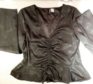 (Category: ) located in . Submitted by bettybat123 (Listing ID 1049815879, Image 1). Description: .