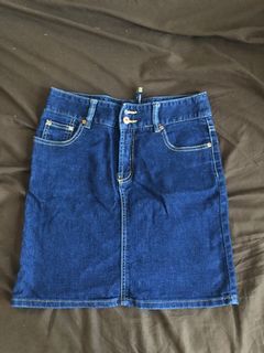 (Category: ) located in . Submitted by regcloset (Listing ID 1049838799, Image 1). Description: .