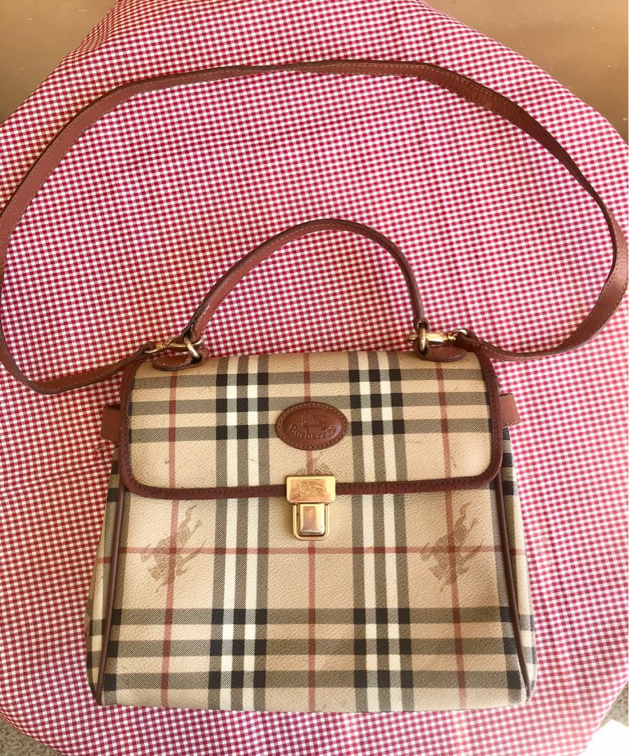 Burberry two way new arrivals bag