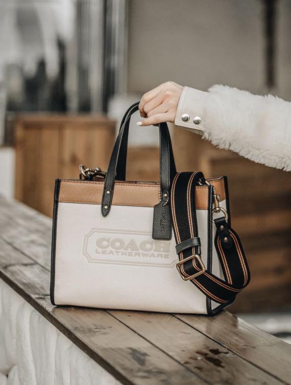 Coach field tote on sale 30