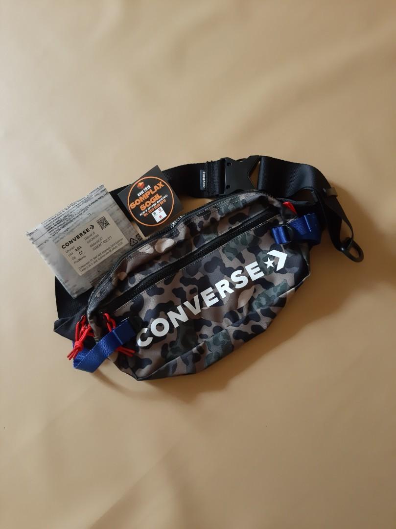Converse top hip pack