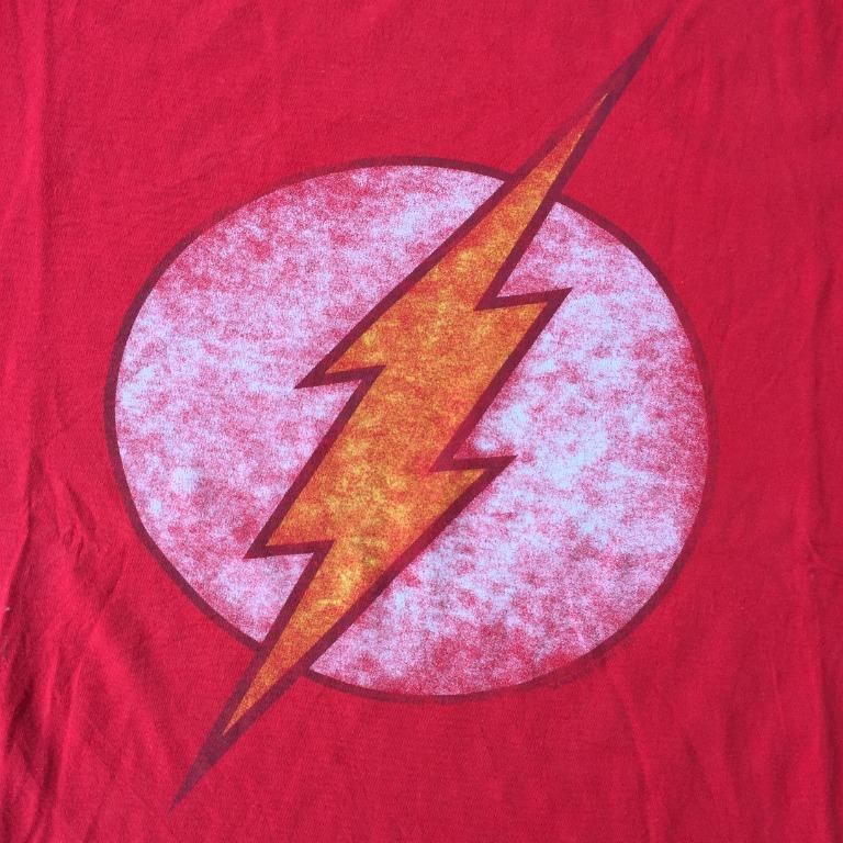 DC Comics (Category: Hoodies) located in Jitra. Submitted by crayonmy_ (Listing ID 1049959965, Image 3). Description: 📍The Flash 📍Size L 📍Pit 23 📍Length 27.5 📍Condition 9/10 📍Rm 60 (exclude postage) #bundlemalaysia #bundleshahalam #bundlemurah #bundlemalaya #kakibundle #kakibundlemalaysia #bundlejb #bundelkl #vintagemalaysia #bundlekita #sayajualbundle #prelovedmalaysia #bundlebazarkarat #bundlehoodie #bundlepadu #bundleshahalam #bathingape