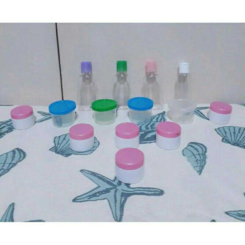 Empty Mini Storage Empty Mini Make up Cream Storage (Category: Storage Boxes & Baskets) located in Las Pinas. Submitted by nsp2014264 (Listing ID 1049913753, Image 1). Description: Empty Mini Storage Empty Mini Stool Cup Empty Mini Cup Empty Storage Bottle Mini Cup Mini Bottles Pink White Storage ➡ 5.00 Clear White Round ➡ 6.00 50ml Clear White ➡ 8.00 Oil Shaped Storage 50ml ➡5.00.