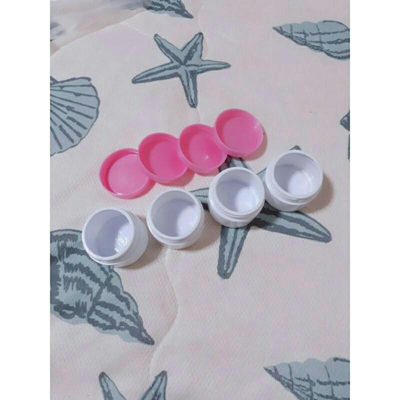 Empty Mini Storage Empty Mini Make up Cream Storage (Category: Storage Boxes & Baskets) located in Las Pinas. Submitted by nsp2014264 (Listing ID 1049913753, Image 2). Description: Empty Mini Storage Empty Mini Stool Cup Empty Mini Cup Empty Storage Bottle Mini Cup Mini Bottles Pink White Storage ➡ 5.00 Clear White Round ➡ 6.00 50ml Clear White ➡ 8.00 Oil Shaped Storage 50ml ➡5.00.