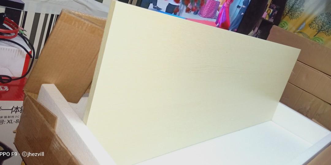Foldable Study Computer Table (Category: Tables & Sets) located in Mandaluyong City. Submitted by gentleturtle_f28a5c (Listing ID 1049889554, Image 3). Description: Birch White Color 120x40 Foldable Table 1,000 Only.
