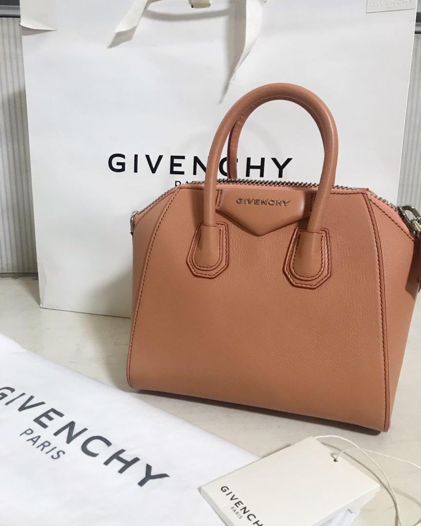 givenchy antigona powder