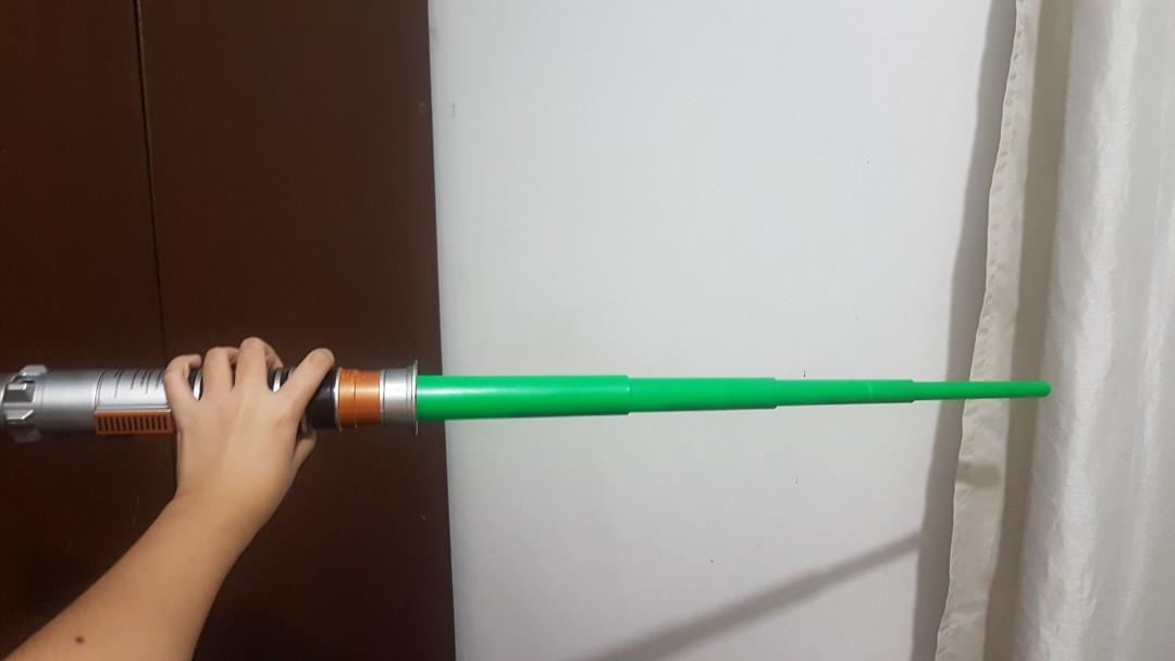 GREEN LIGHTSABER - plastic, Hobbies 