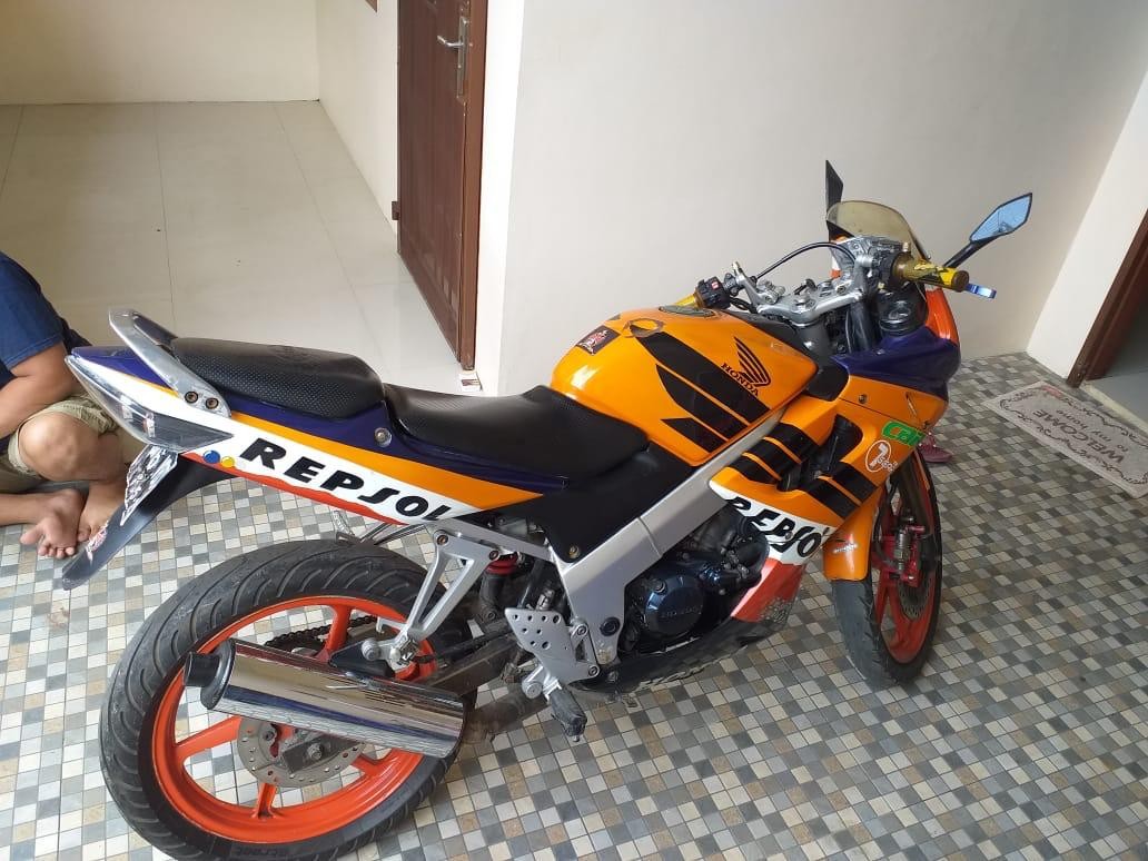 Cbr deals 2004 repsol