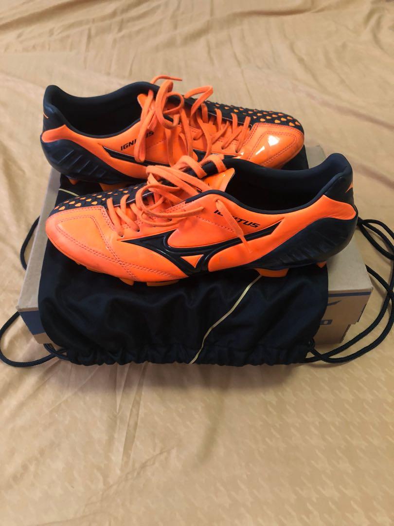 Mizuno Wave Ignitus 4