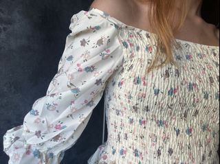(Category: ) located in . Submitted by _lysssssa (Listing ID 1049861274, Image 1). Description: .