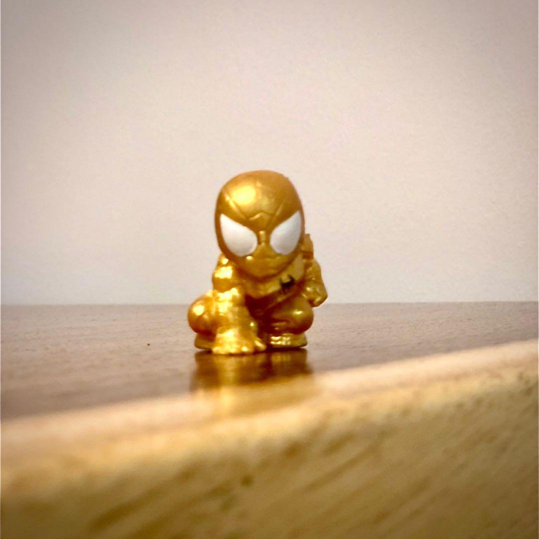 Ooshies Limited edition Golden Spider-Man, Hobbies Toys, Toys