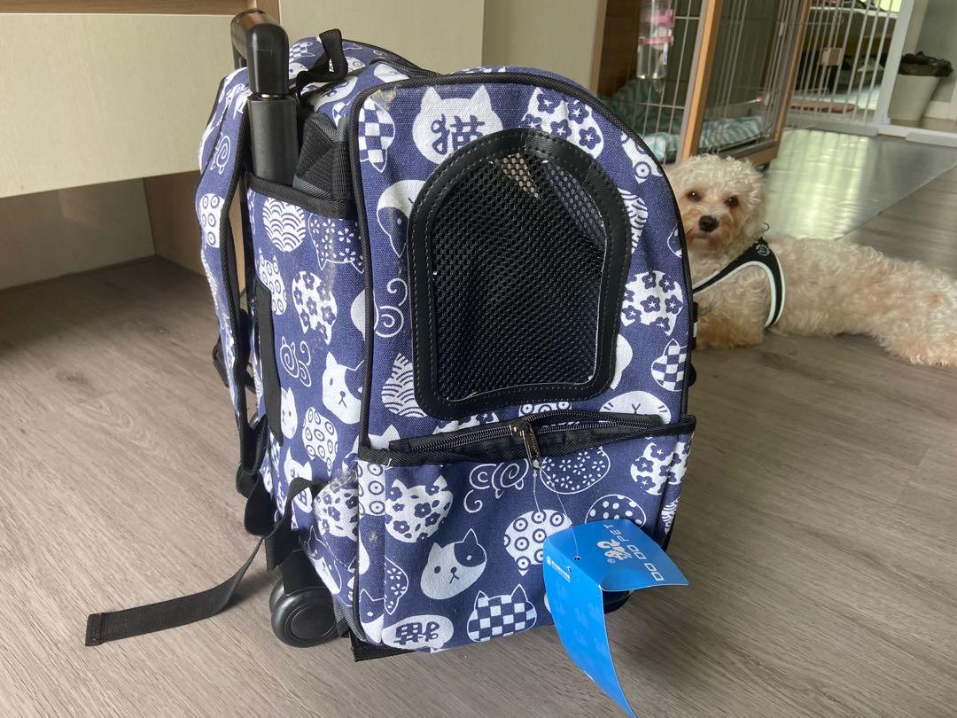 Pet carrier / rolling backpack, Pet Supplies, Homes & Other Pet