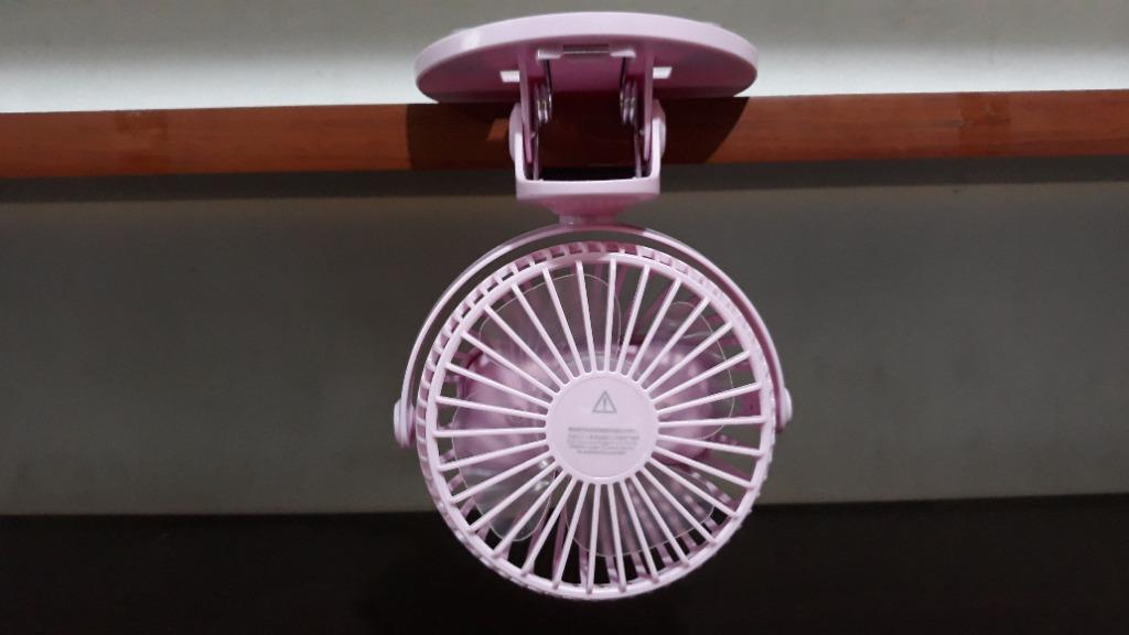 Rechargeable USB Powered Mini Clip Fan (Category: Portable Audio Accessories) located in Manila. Submitted by aaronmerchandise (Listing ID 1049822077, Image 3). Description: - Free USB LED Light - Free Rechargeable Battery.