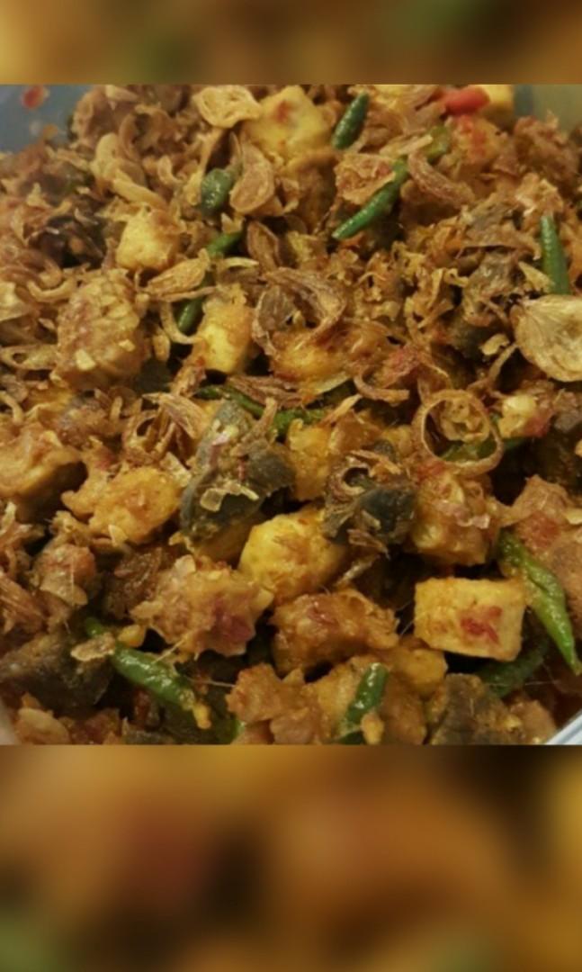 Sambal Goreng Raya Food Drinks Local Eats On Carousell