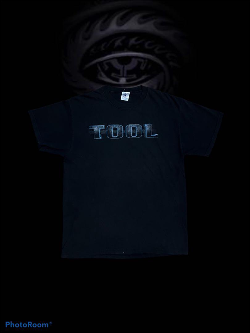 Tool Tee (Category: Tshirts & Polo Shirts) located in Kuala Lumpur. Submitted by killingthem (Listing ID 1049969654, Image 1). Description: Condition 9/10 Size L (Pit 22 x Labuh 30) Price can nego til letgo.
