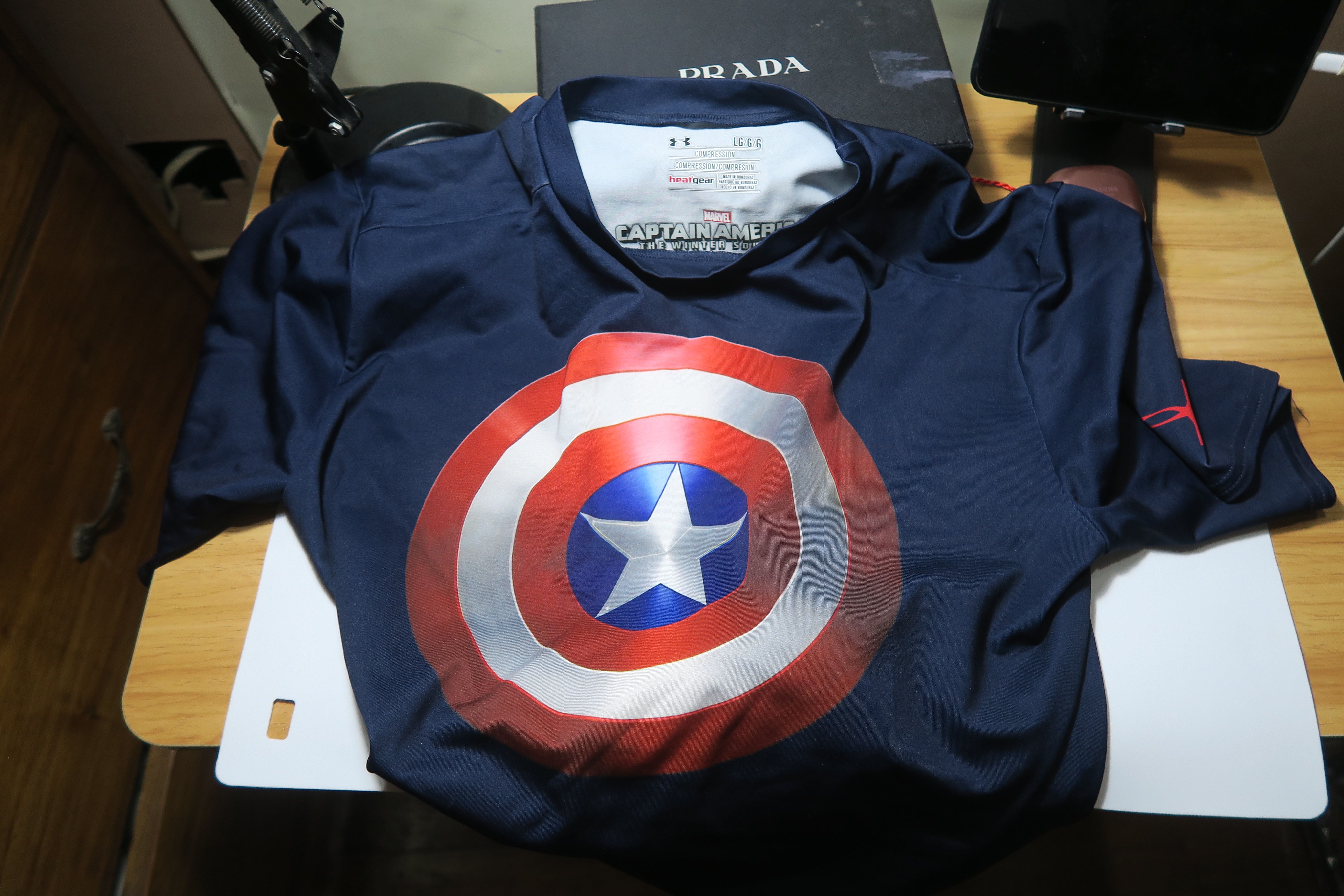 Captain america compression shirt under armour cheap