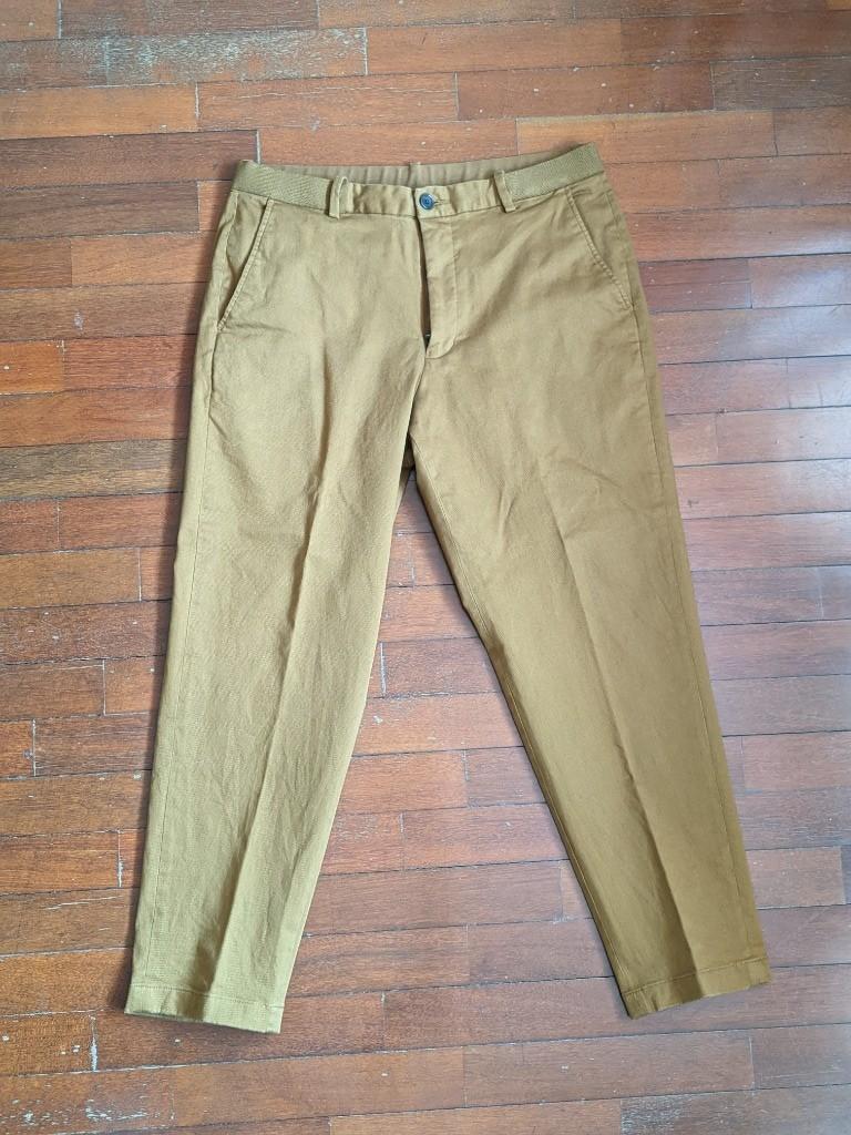 Uniqlo Mens Smart Ankle Pants (Cotton) Large, Men's Fashion, Bottoms,  Trousers on Carousell