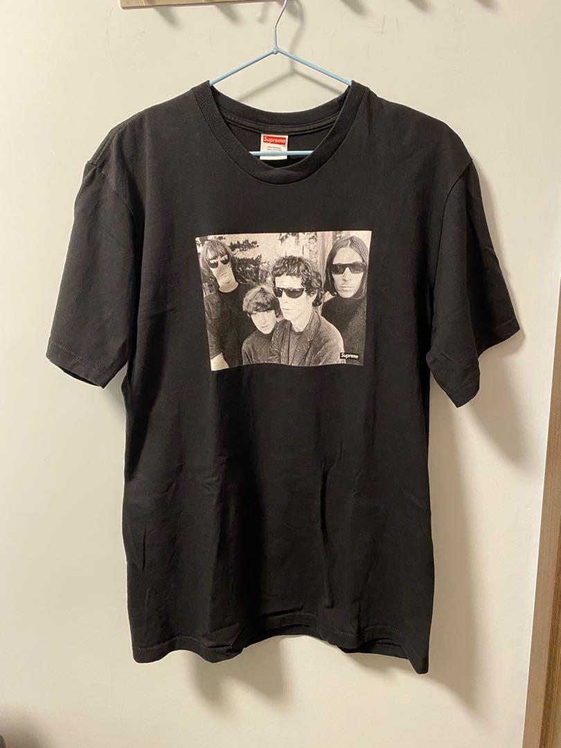 Used Supreme Black T-shirt tee, 女裝, 上衣, T-shirt - Carousell