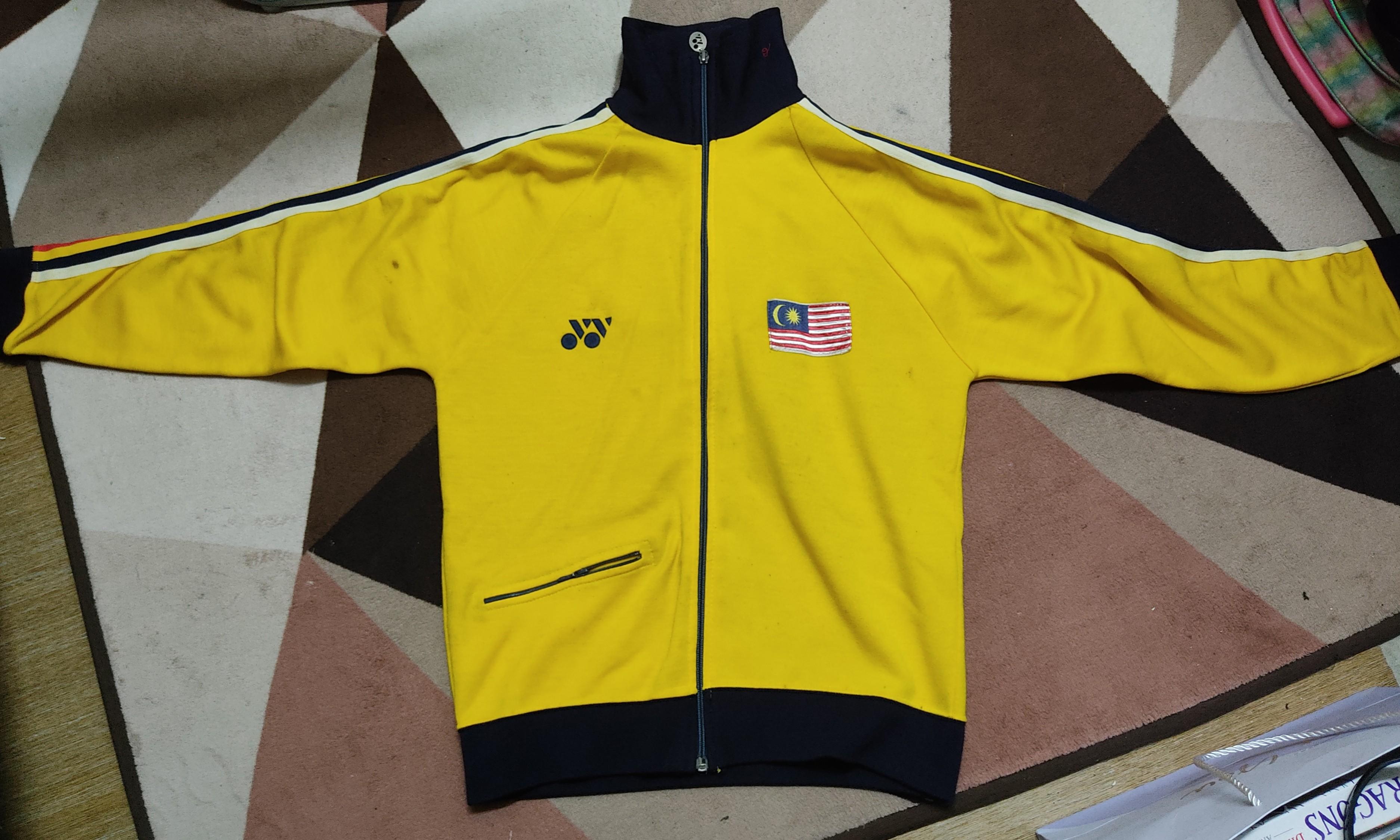 Yonex vintage sweater hotsell