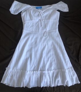 (Category: ) located in . Submitted by regcloset (Listing ID 1049837544, Image 1). Description: .
