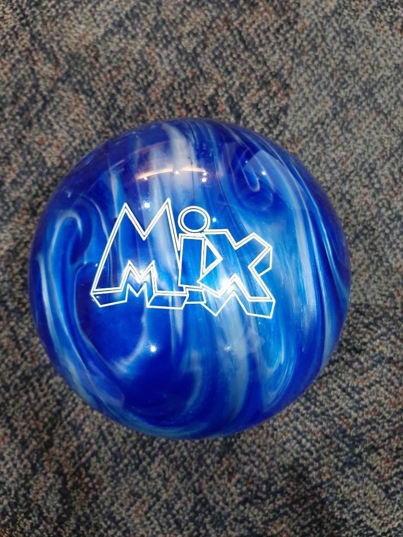 11lbs Storm Mix Bowling Ball, Sports Equipment, Sports & Games