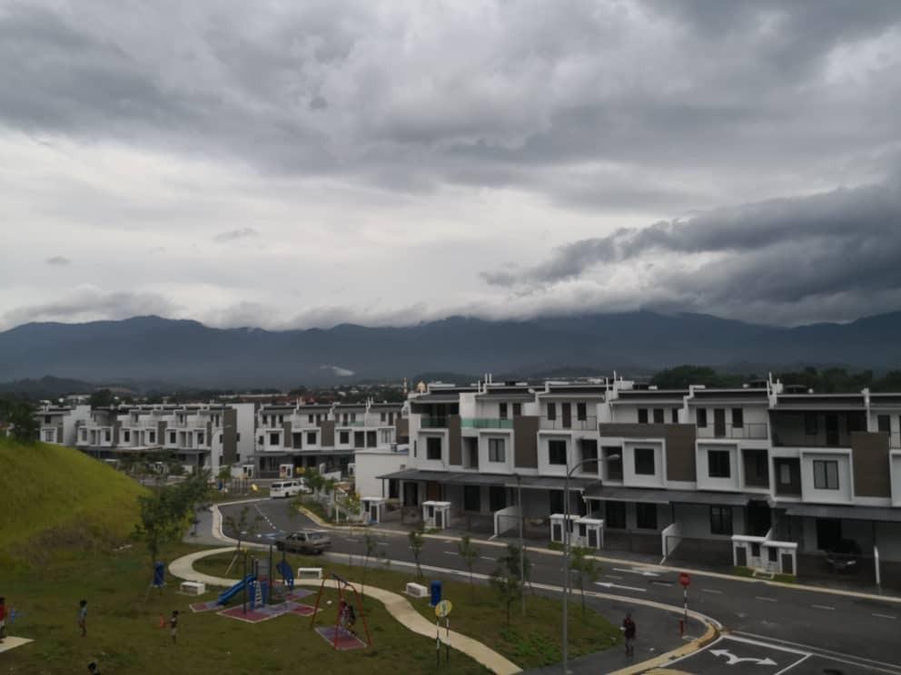 3 STOREY BAYAN PARKHOMES BATANG KALI HULU SELANGOR, Property, For Sale