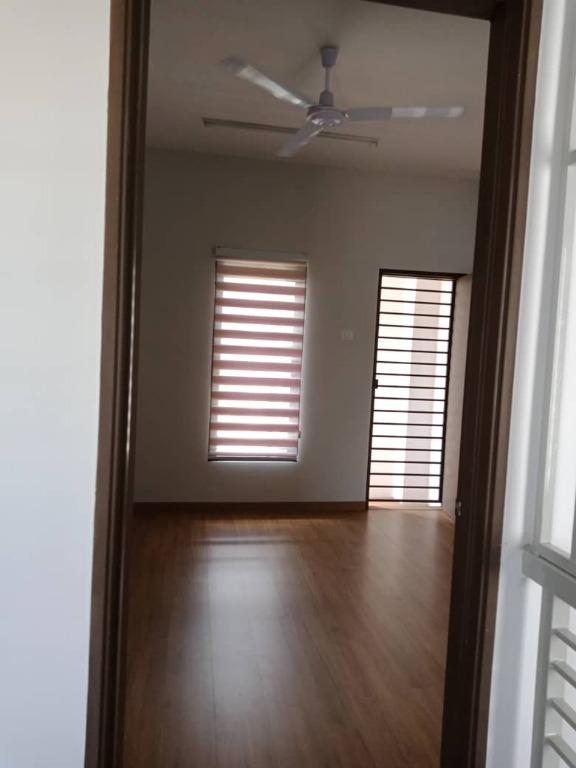 3 STOREY BAYAN PARKHOMES BATANG KALI HULU SELANGOR, Property, For Sale