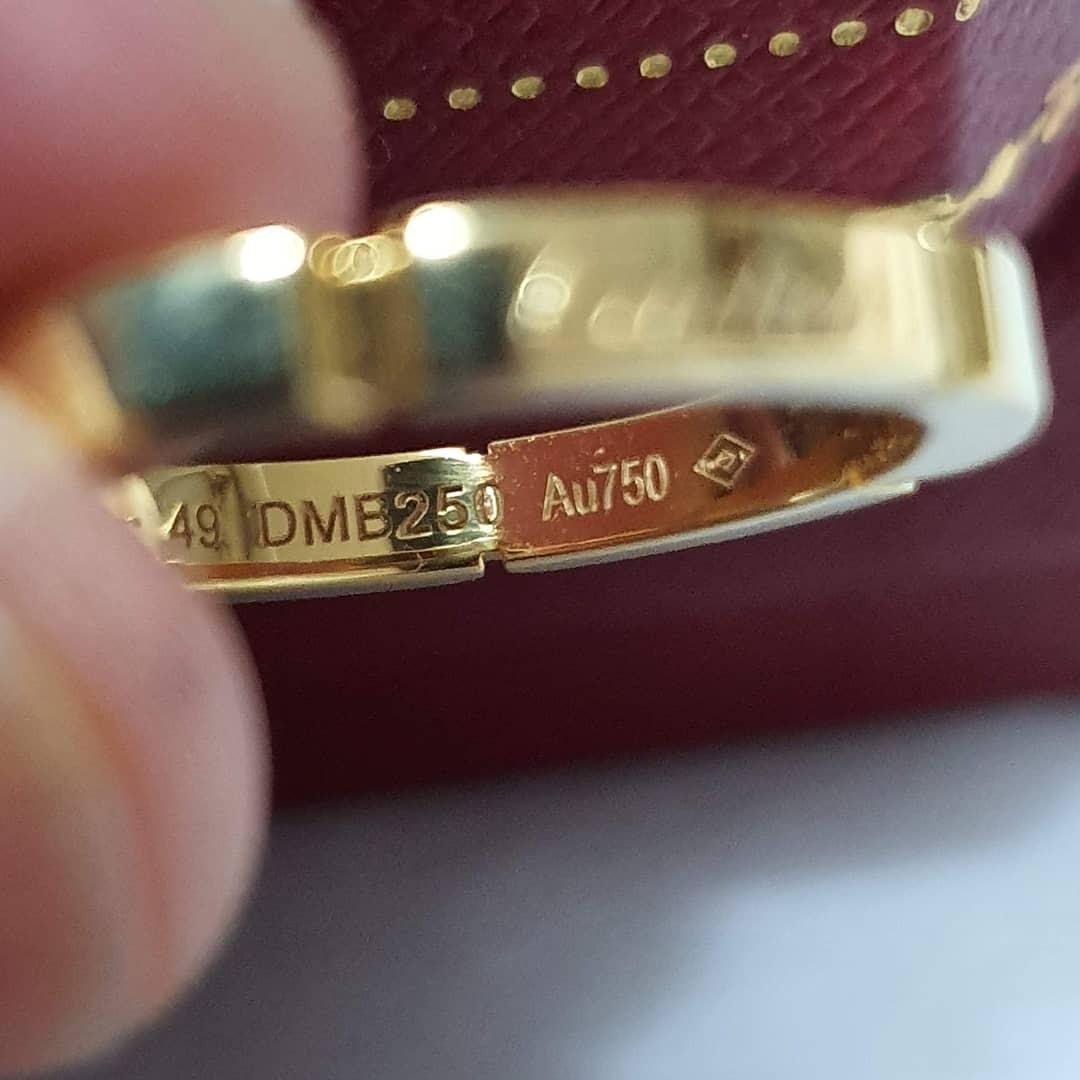 Authentic Cartier Ring (Category: Luxury Accessories) located in Pasig City. Submitted by castlescollections (Listing ID 1050137743, Image 3). Description: authentic cartier ring 18k gold size 49 with box pls dm me if interested ready for delivery/shipping.