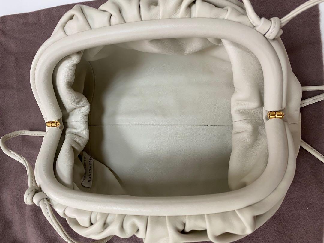 Bottega veneta mist pouch deals