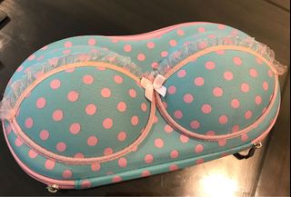 （分類：）位於 。 由 kaka_lo 提交（商品編號 1050066825，圖片 1）。簡介： 。