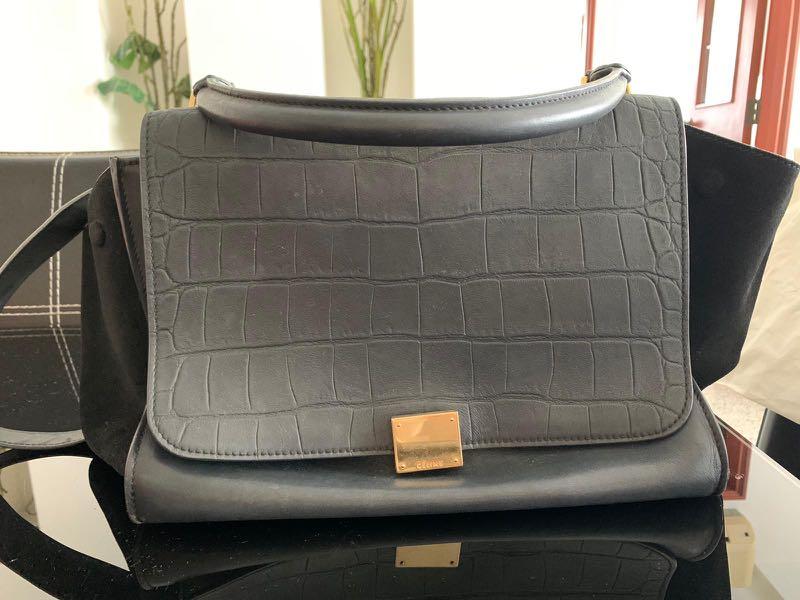 Celine Trapeze Black Croc Embossed Medium Women s Fashion Bags Wallets Cross body Bags on Carousell