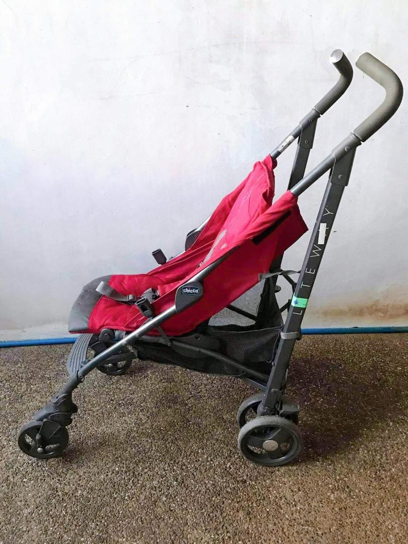 chicco umbrella stroller red