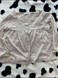 (Category: ) located in . Submitted by shopjuno (Listing ID 1050014825, Image 1). Description: .